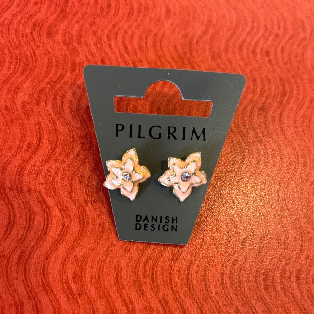 (#115) Pilgrim Pink and Gold Flower Stud Earrings